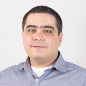 Profesor - Luis Romero